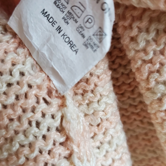 Nice day Korean brand rose pink sweater with lace details bottom - Picture 7 of 8